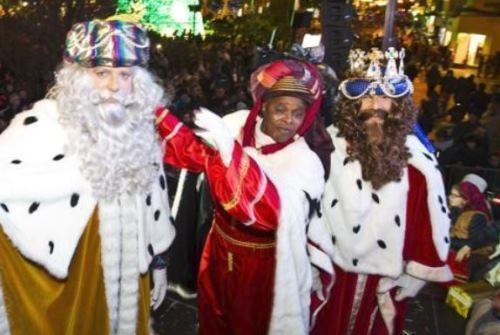 El 112 solicita prudencia en las cabalgatas de Reyes