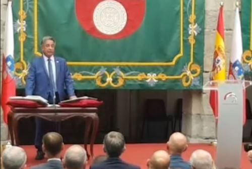 Juramento de Miguel Angel Revilla como Presidente de Cantabria (+video)