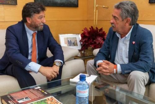 Revilla y VOX muestran su disposición a mantener una “relación fluida”