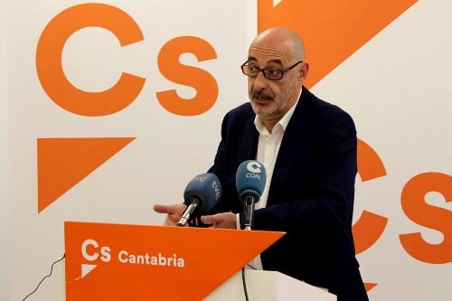 Dimite como portavoz de Ciudadanos Cantabria Feliz Álvarez