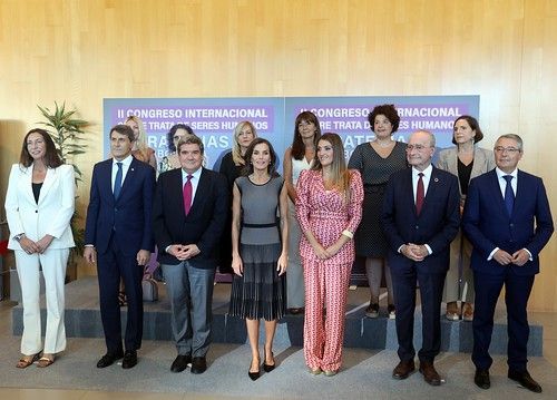 S.M. la Reina presidió el II Congreso Internacional sobre Trata de Seres Humanos en el que se debatieron estrategias para abolir la explotación sexual S.M. la Reina presidió el II Congreso Internacional sobre Trata de Seres Humanos en el que se debatieron estrategias para abolir la explotación sexual
