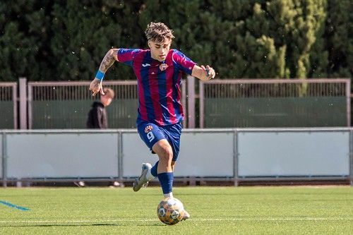Biel González: «El futuro del FC L’Escala es muy prometedor» Biel González: «El futuro del FC L’Escala es muy prometedor»