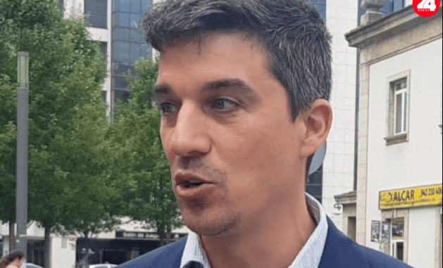 El PSOE propone construir un aparcamiento en altura junto al Palacio de Festivales cubierto de un jardín vertical El PSOE propone construir un aparcamiento en altura junto al Palacio de Festivales cubierto de un jardín vertical