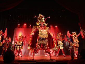 El Ballet Folklórico Manuel Acosta de Bolivia se presenta en la 36 Muestra Internacional de Folclore Por Las Tierras de Cantabria.