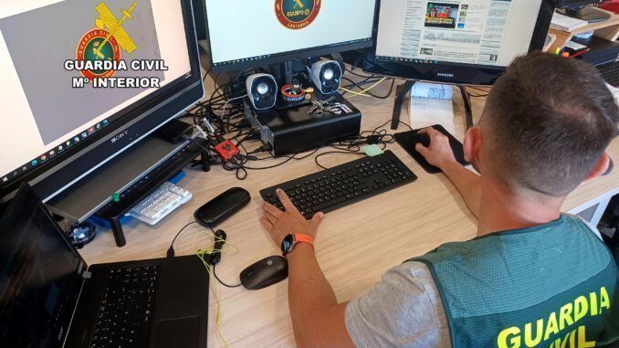 Investigada por la Guardia Civil por hacer uso de una tarjeta bancaria durante 10 años sin consentimient