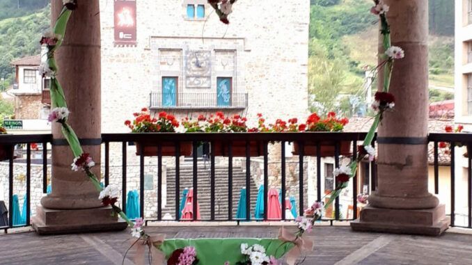 ‘Territorio’ llega esta semana a cinco municipios de Cantabria: Solórzano, Potes, Reocín, Ampuero y Valderredible ‘Territorio’ llega esta semana a cinco municipios de Cantabria: Solórzano, Potes, Reocín, Ampuero y Valderredible
