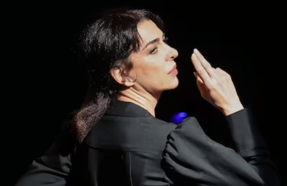 La ficción teatral de «Las hermanas de Manolete» llegó con el ciclón y la galerna a Santander @PFCantabria La ficción teatral de «Las hermanas de Manolete» llegó con el ciclón y la galerna a Santander @PFCantabria