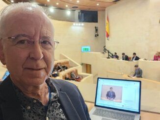 El Portaluco está, como todos los lunes, EN VIVO desde el Pleno del Parlamento de Cantabria
