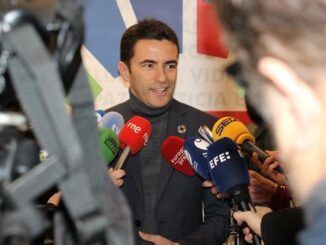 Pedro Casares propone un debate para explicar y argumentar las ideas y propuestas de las candidaturas