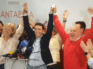 Casares se impone claramente a Zuloaga con los votos de los militantes para que todo cambie en el PSOE de Cantabria (+video)