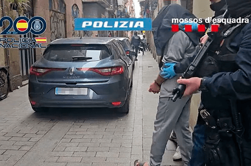 El derecho a la blasfemia y la libertad de expresión frente al fanatismo islamista El derecho a la blasfemia y la libertad de expresión frente al fanatismo islamista