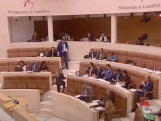 Vuelven los plenos ordinarios en el Parlamento de Cantabria (+video)