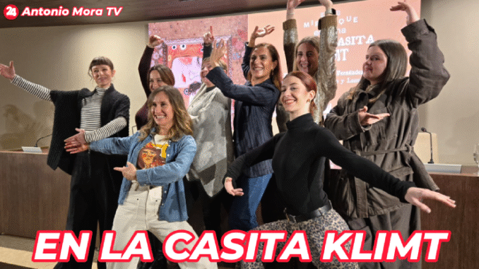 Danza-teatro sobre el paso del tiempo y la imaginación En la casita de Klimt Danza-teatro sobre el paso del tiempo y la imaginación En la casita de Klimt