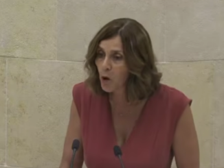 Paula Fern.andez, candidata del PRC a la presidencia de Cantabria ofrece una respuesta rotunda a Buruaga