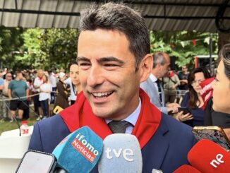 Casares acusa a Buruaga de «autocomplacencia» y de no conocer «los problemas de la Cantabria real»
