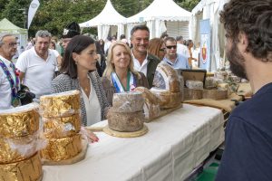 Jardines de Pereda de Santander, con la VIII Feria del Queso de Cantabria, hasta el 2 de agosto