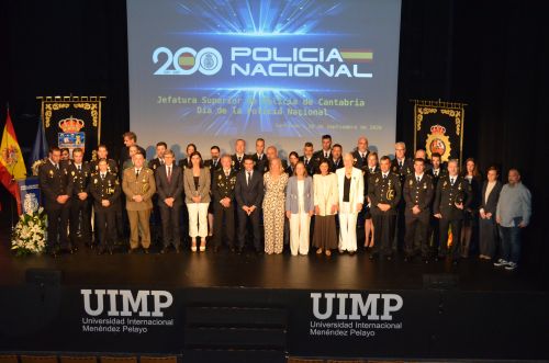 La Policía Nacional celebra en Santander su día grande con 25 Cruces al Mérito Policial La Policía Nacional celebra en Santander su día grande con 25 Cruces al Mérito Policial