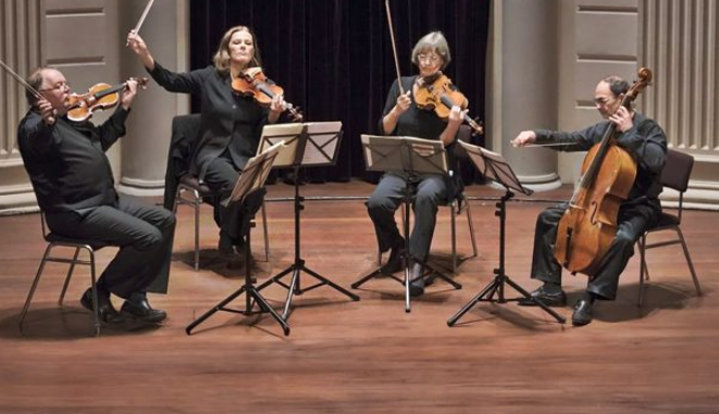 El Quatuor Mosaïques lleva al Palacio de Festivales cuatro décadas de música de cámara con instrumentos de época