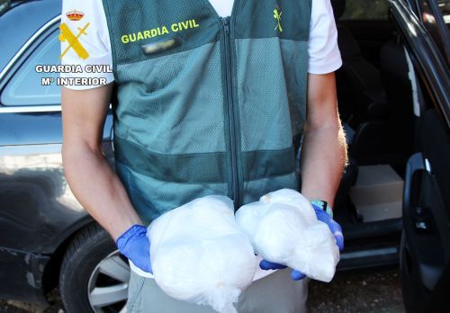 Desmantelada en Cantabria una red de explotación sexual con 27 detenidos, tráfico de drogas y ocupación de viviendas