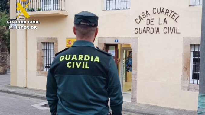 Investigada una cuidadora por robar joyas centenarias a una anciana de 80 años en Selaya Investigada una cuidadora por robar joyas centenarias a una anciana de 80 años en Selaya