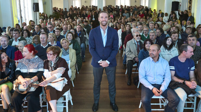Felipe Piña presenta su candidatura a la Alcaldía de Santander con un plan de choque para vivienda, movilidad, limpieza y familias